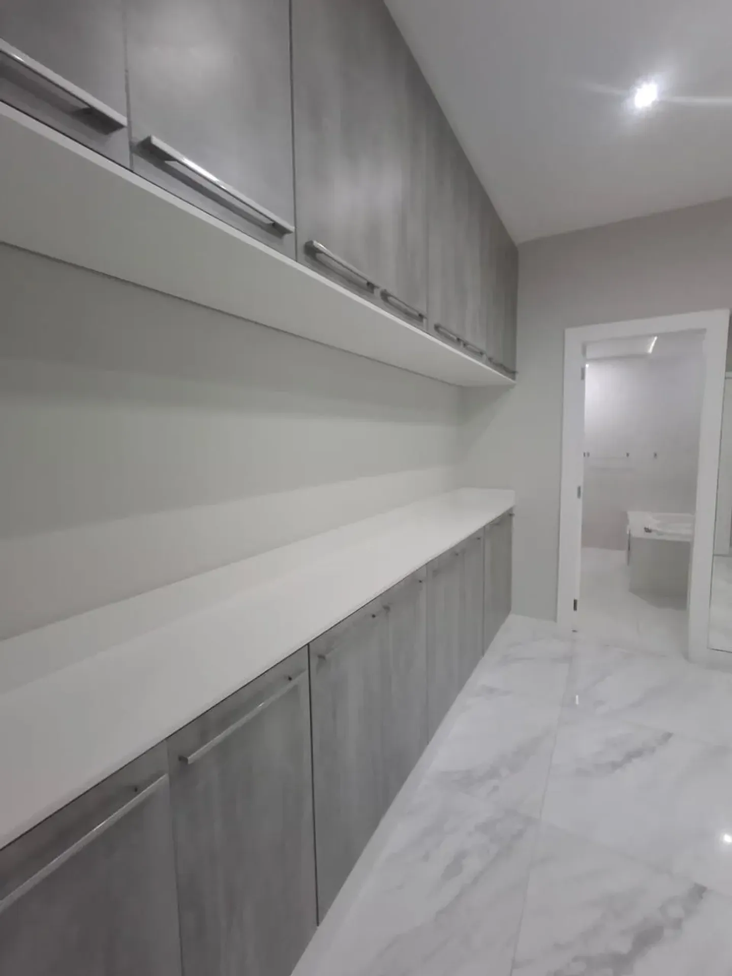 Furnished house with 4 suites and 5 bathrooms, 434 m² — photo 11