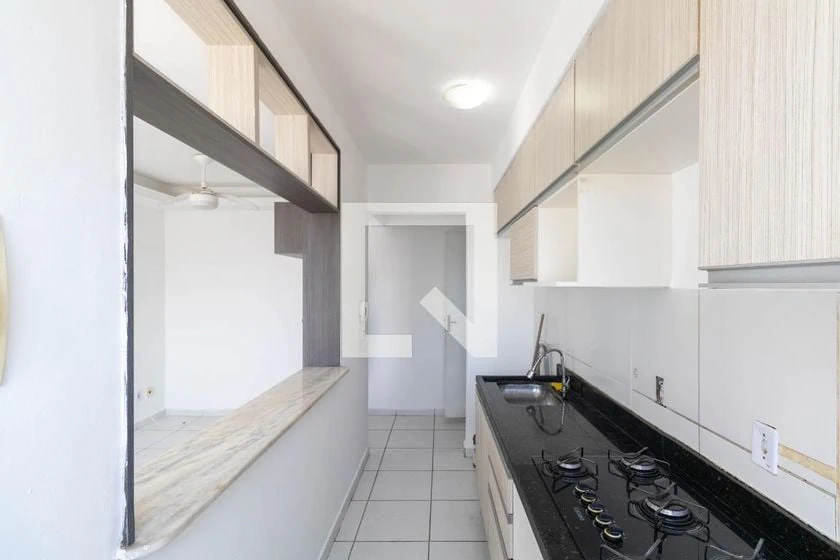 2-bedroom apartment with open-plan gas kitchen — photo 16