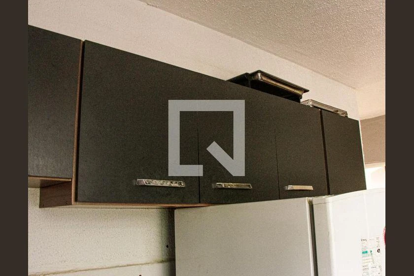 Furnished 2-bedroom apartment with a gas stove kitchen — photo 3