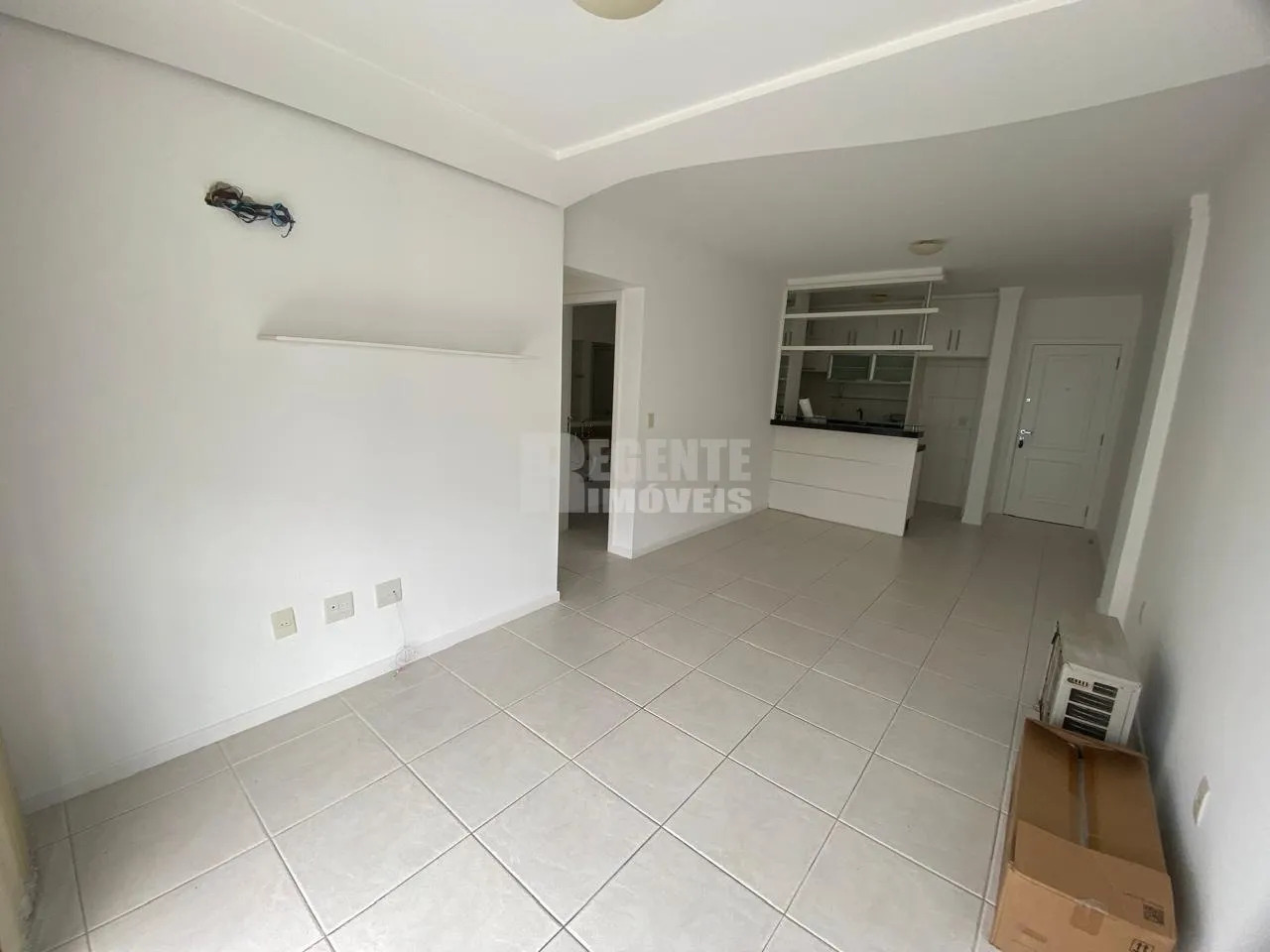 Квартира с 2 спальнями, кухней open-plan и балконом