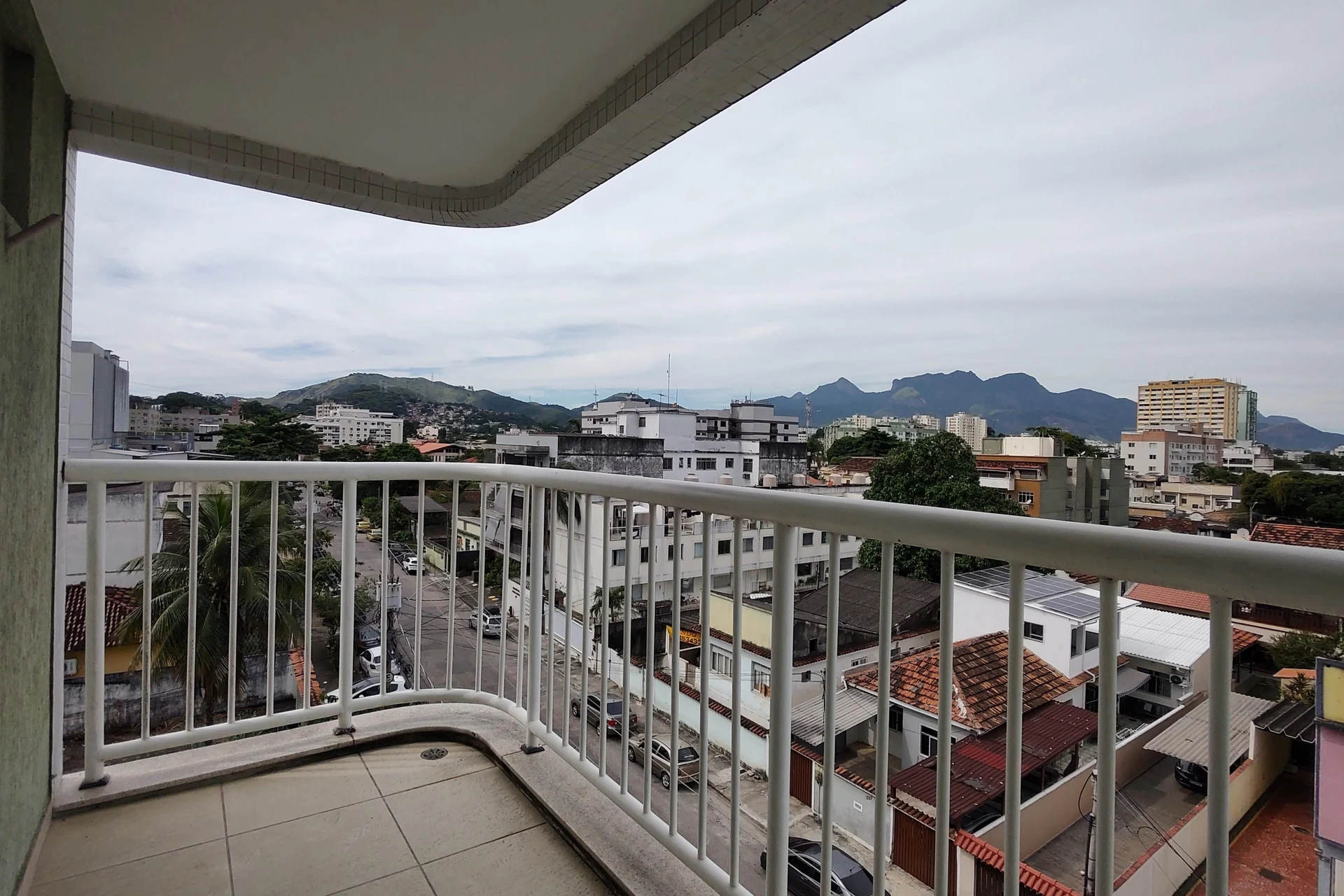 2-bedroom apartment with balcony and 2 bathrooms — photo 15