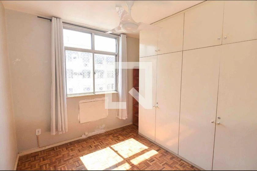 Departamento de 2 dormitorios con piso de madera o laminado — photo 16