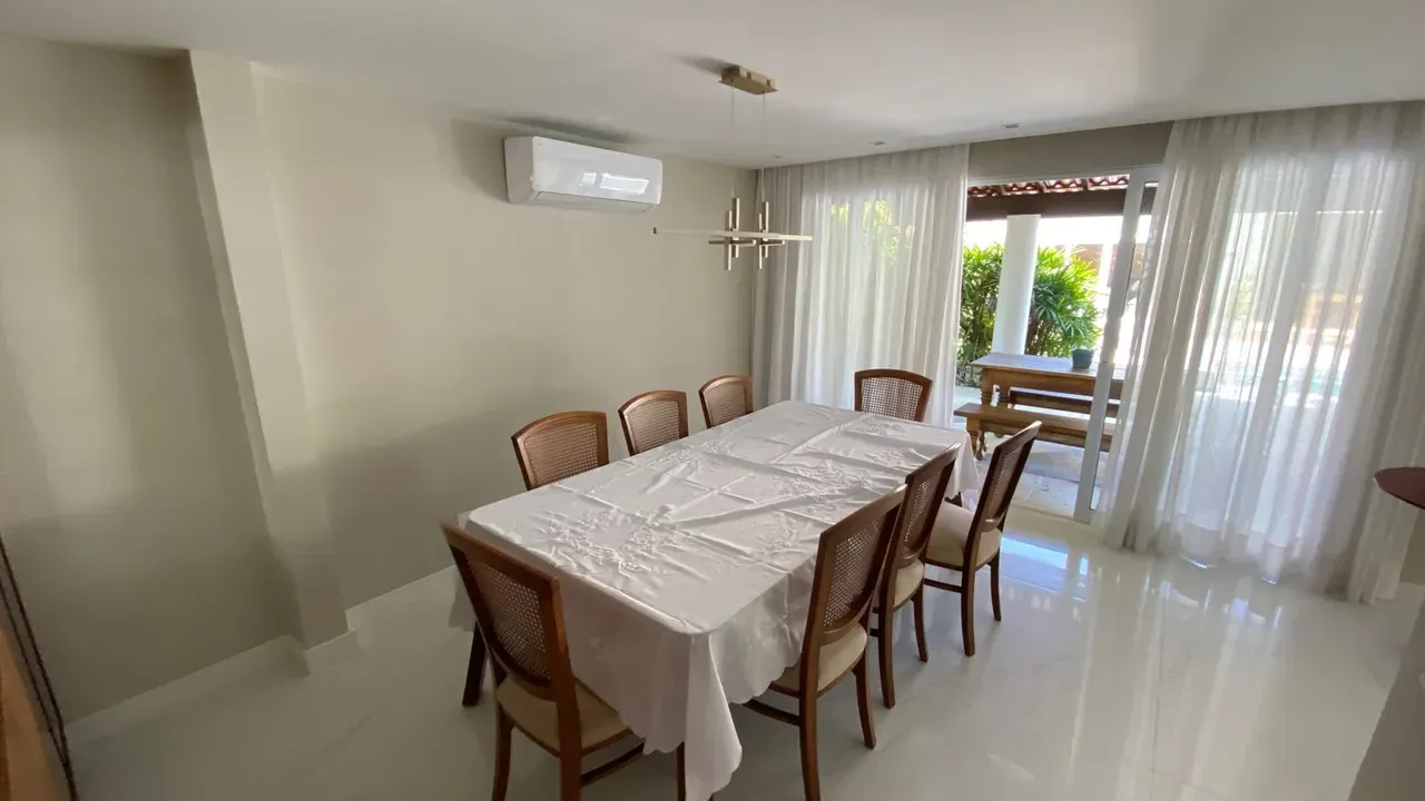 500 m² house with 4 bedrooms and a terrace — photo 27