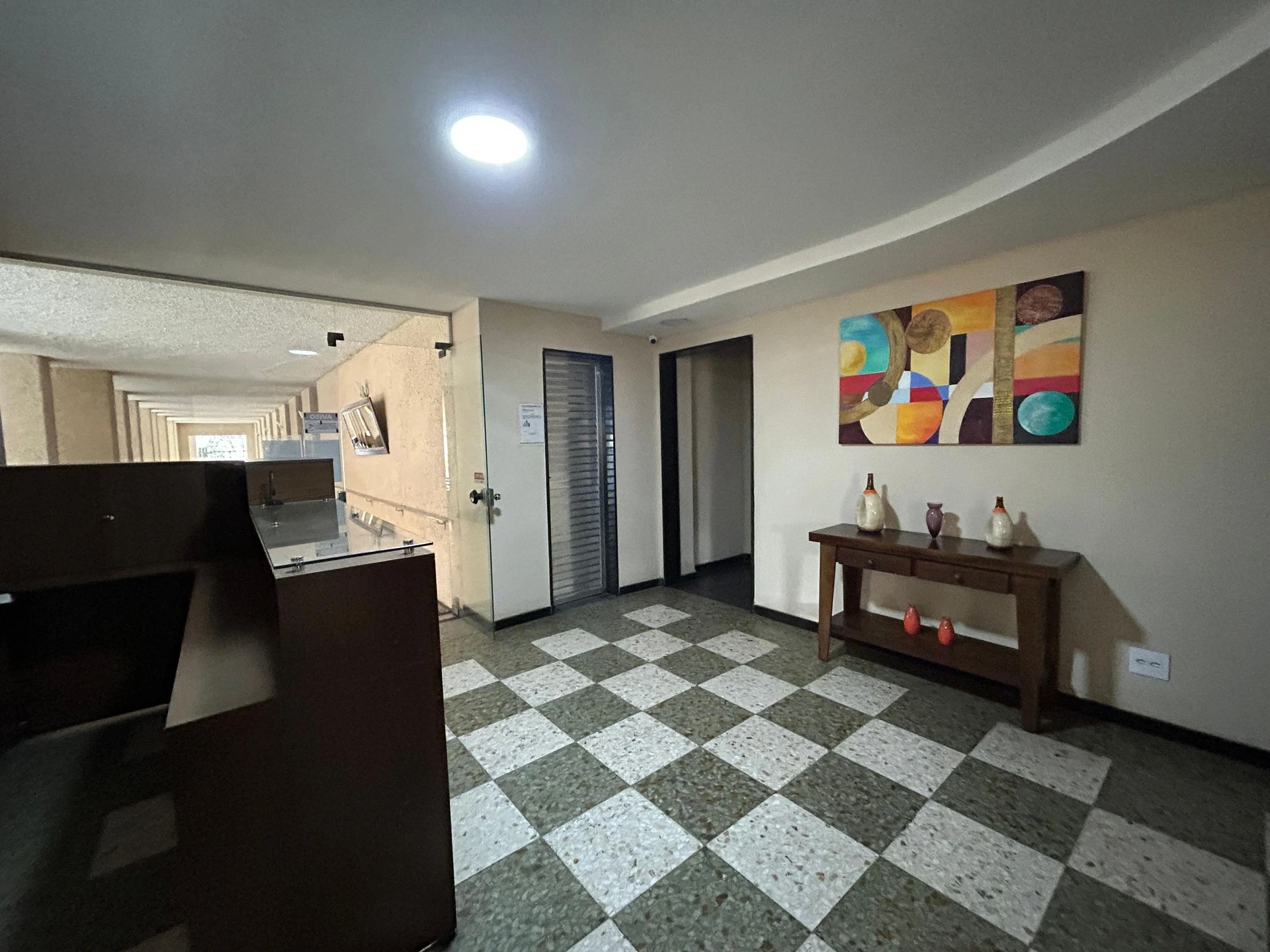 Apartamento sem mobília com 2 quartos e 1 banheiro — photo 25