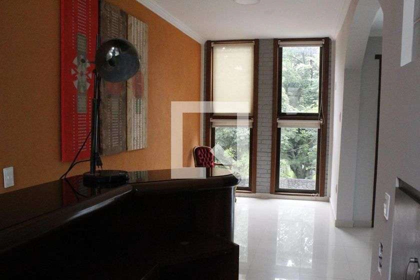 800 m² house with 5 bedrooms and a private-use pool — photo 20