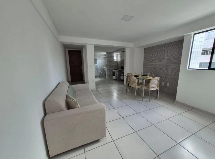 Furnished 1-bedroom apartment with built-in closet