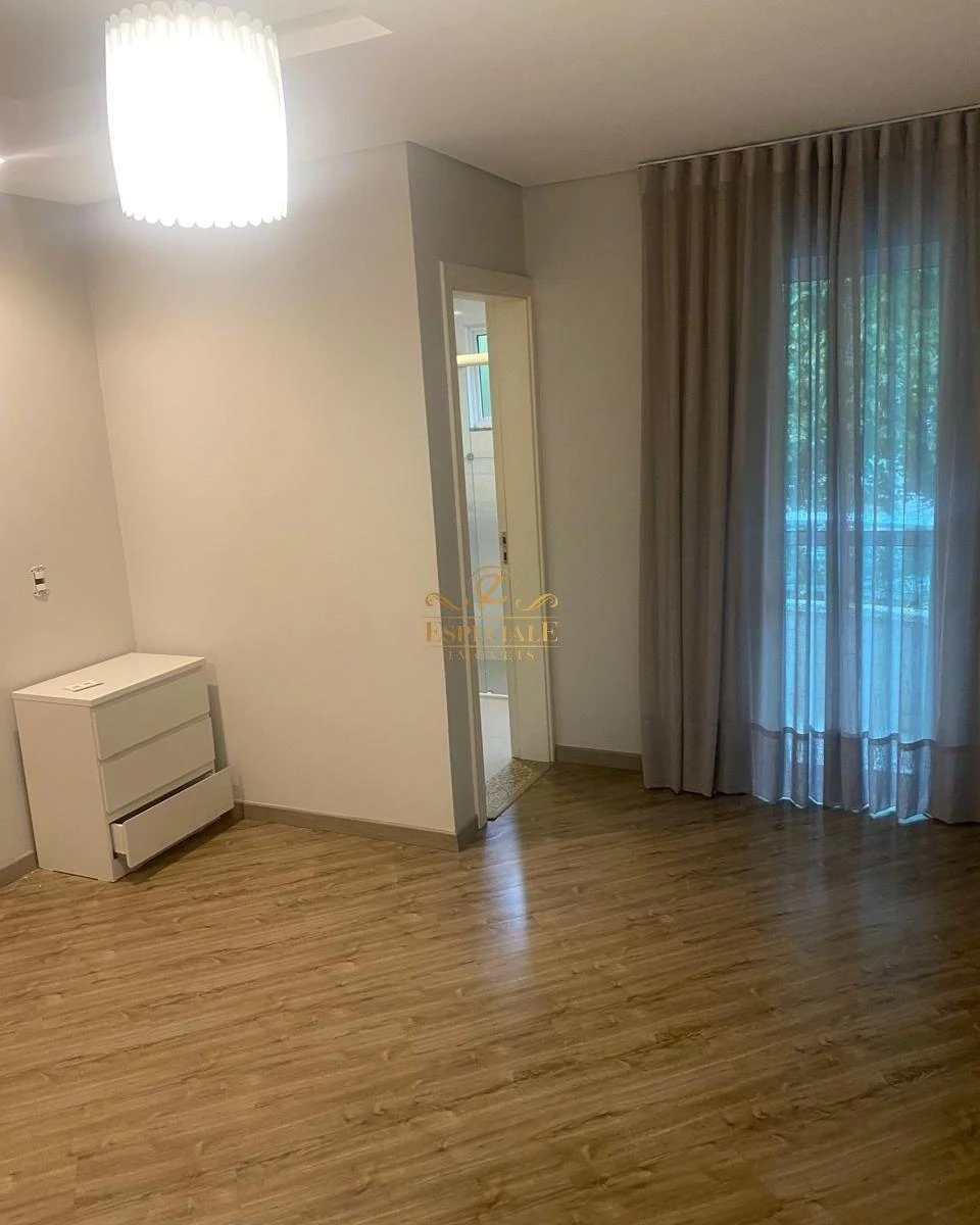Квартира: 3 спальні, 1 з власною ванною кімнатою, 140 м² — photo 8