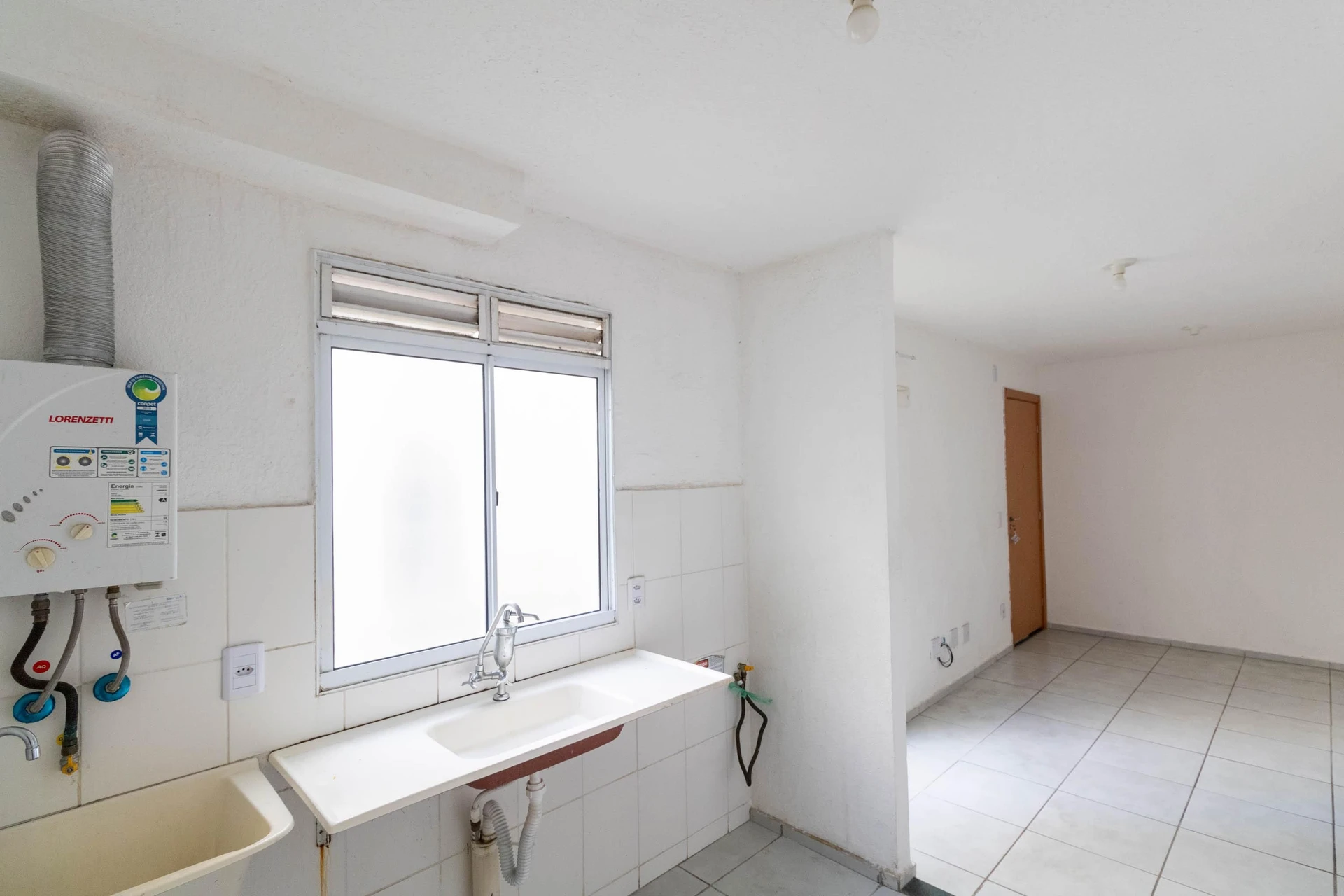 Apartamento con 2 dormitorios, 1 baño y 1 plaza — photo 4