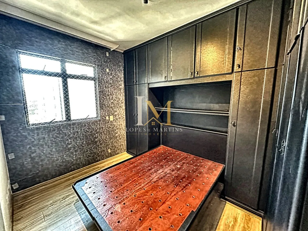 Apartment, 66 m², with wood or laminate floors — photo 14