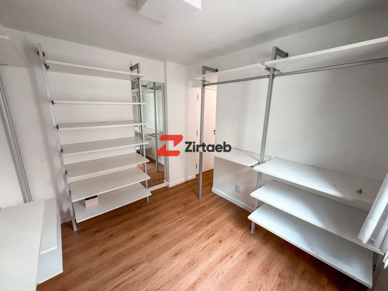 4-bedroom apartment with a walk-in closet in Rio de Janeiro — photo 30