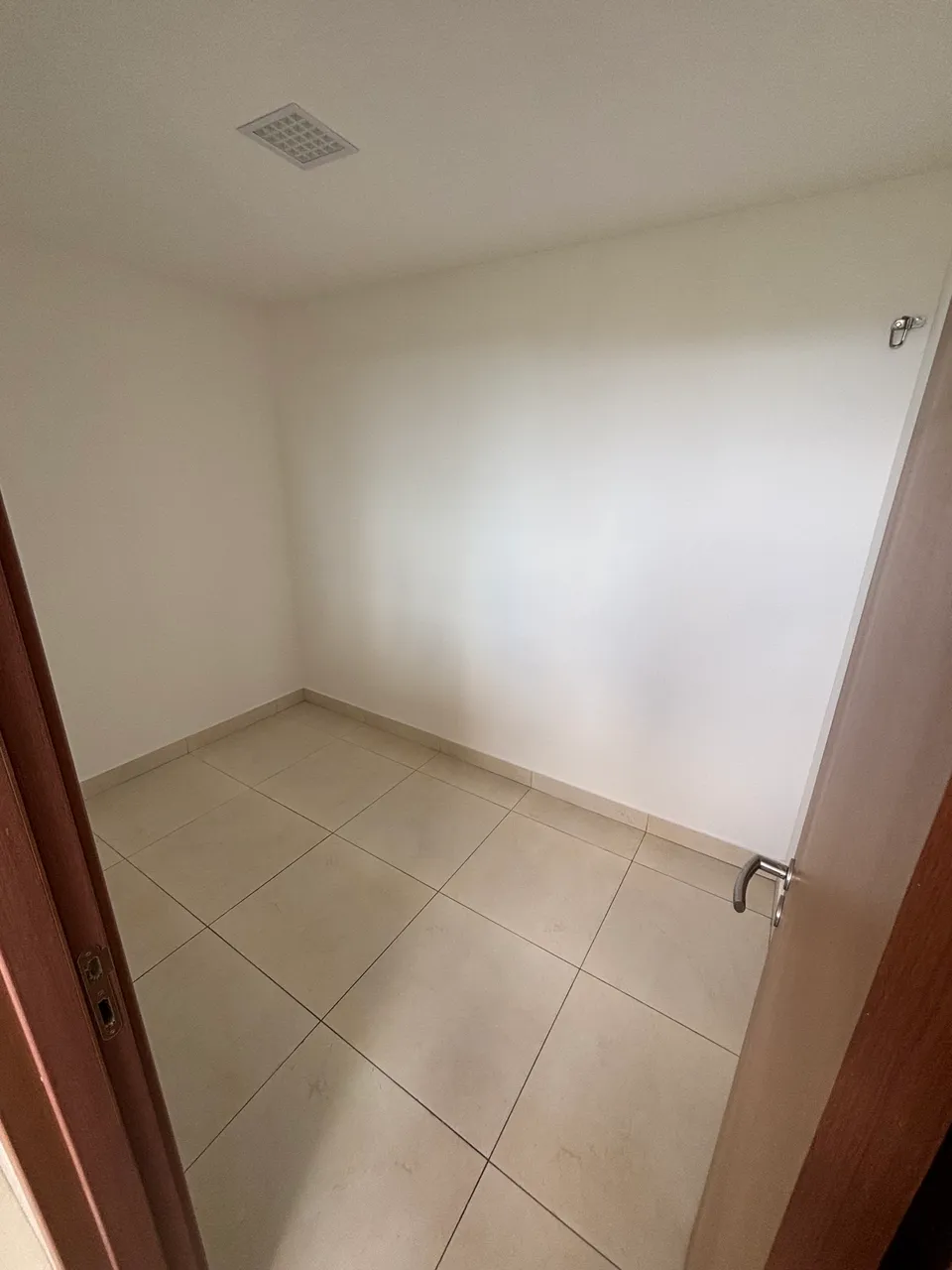 Квартира на 3 спальні з кухнею відкритого планування — photo 11