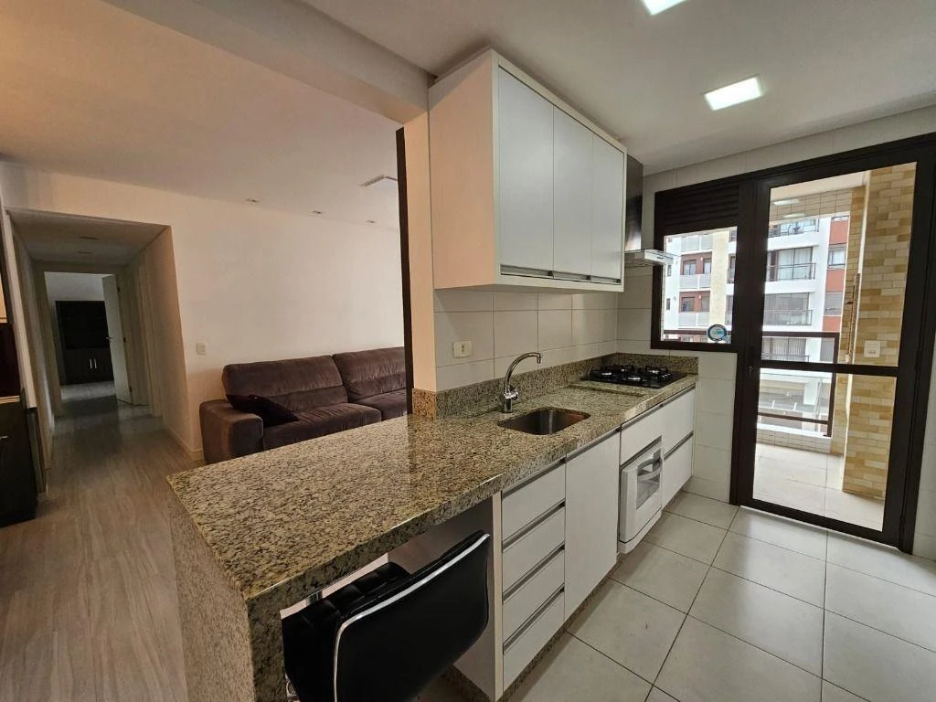 3-bedroom apartment with a park view — photo 20