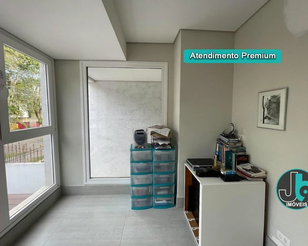 389 m² house with 4 bedrooms and an open-plan kitchen — photo 15