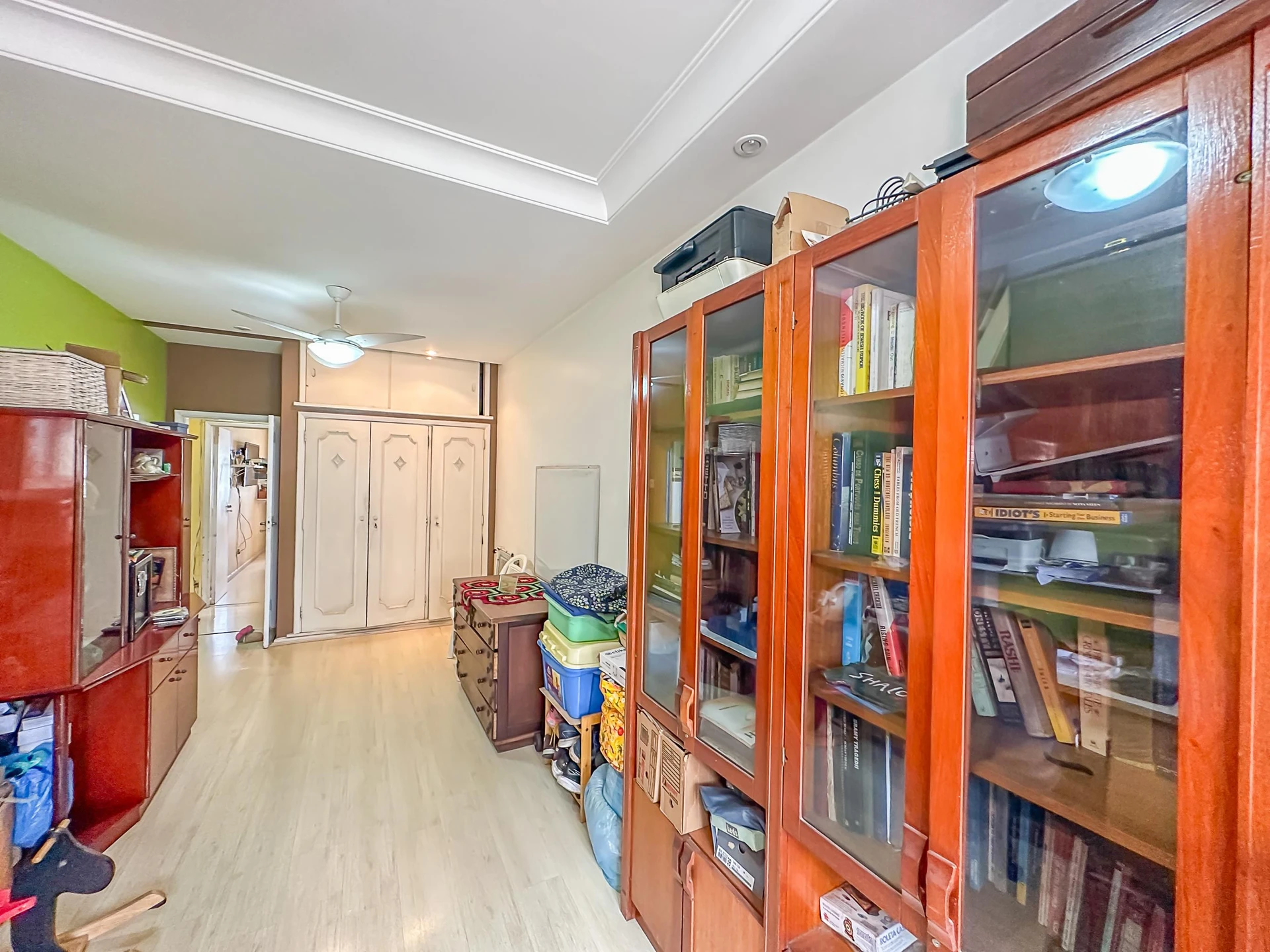 Ванна та 4 спальні: квартира 206 м² — photo 17