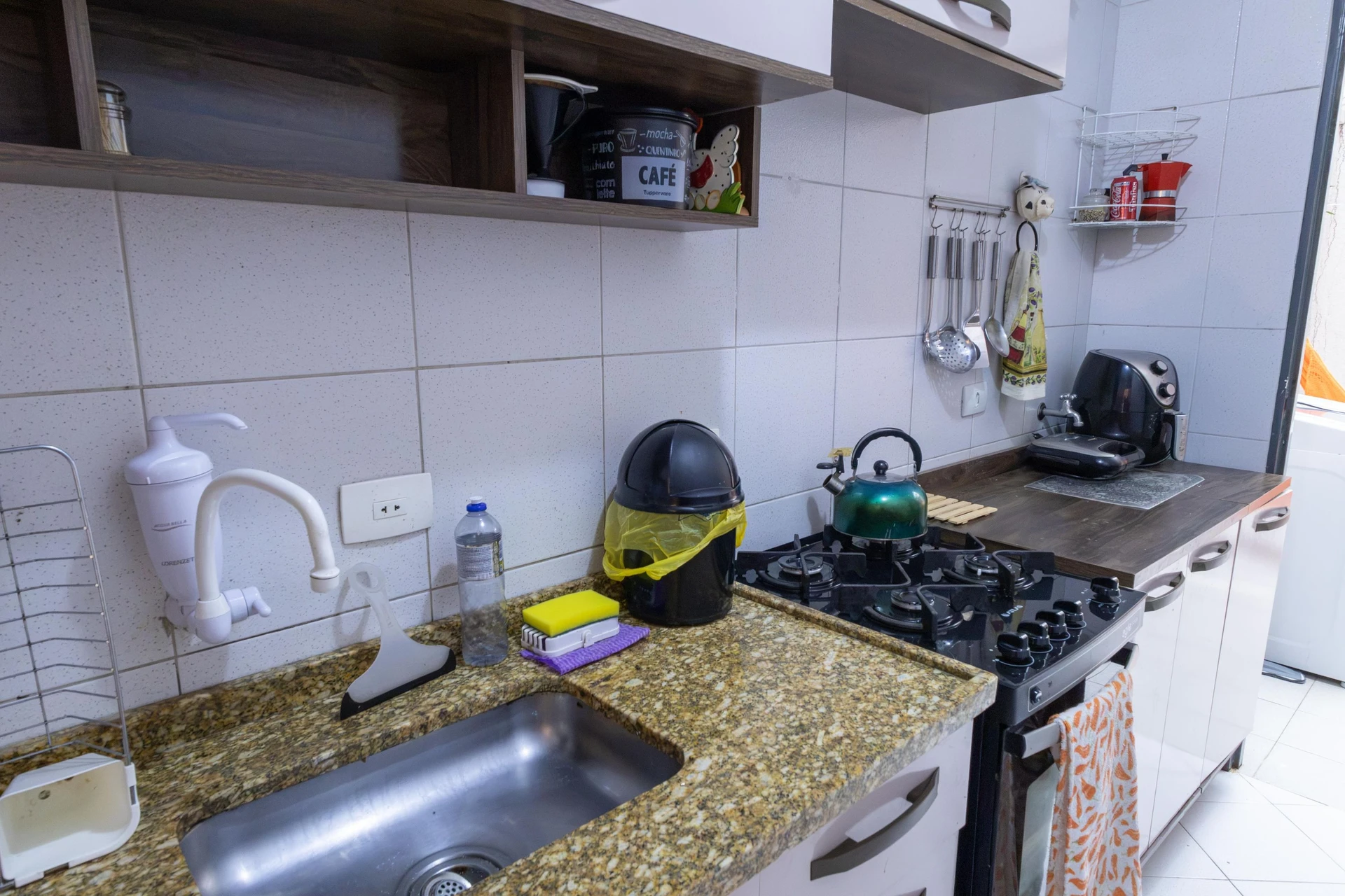 Washing machine in a 3-bedroom apartment, 53 m² — photo 18