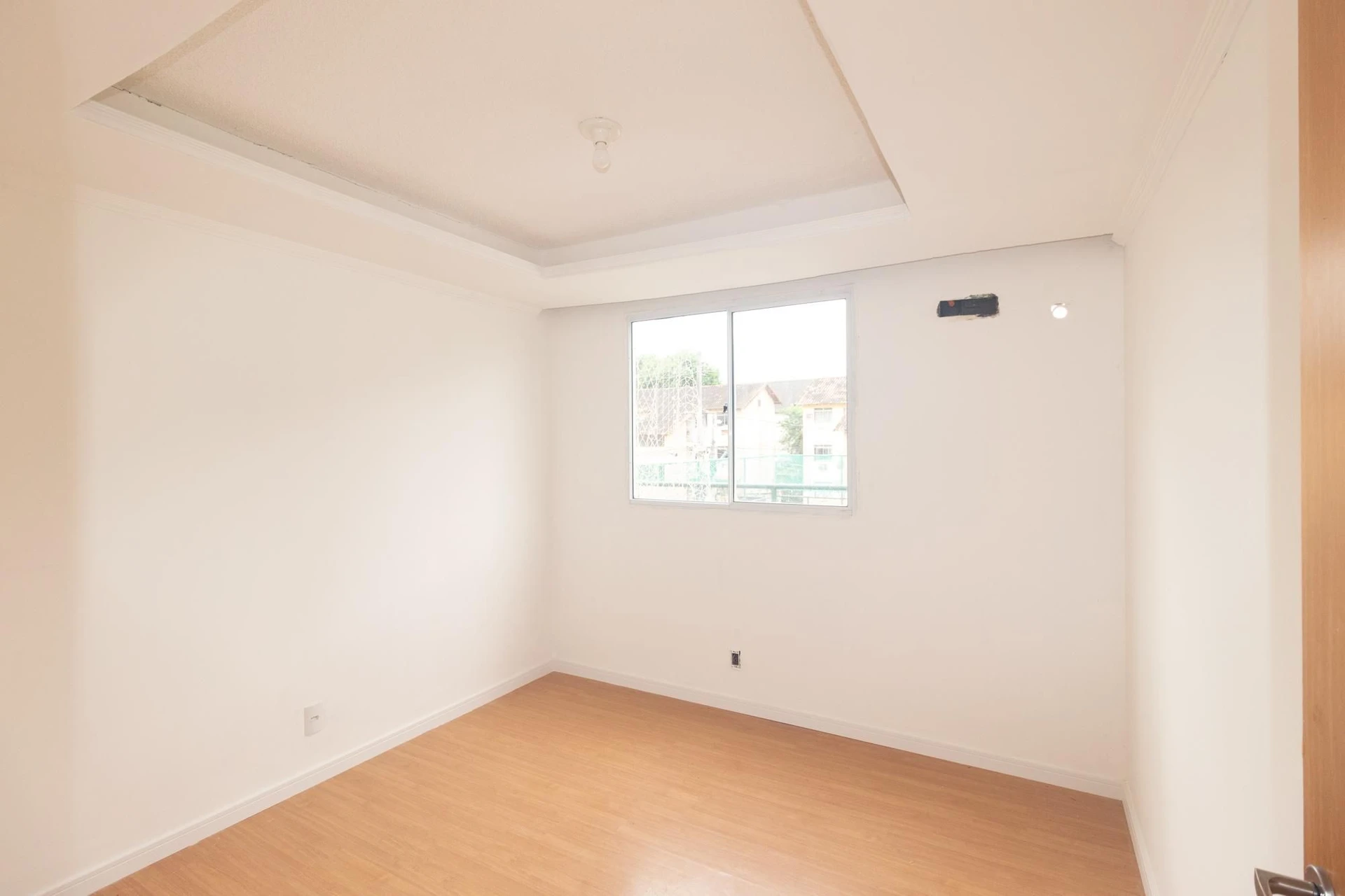 Apartamento com piso de madeira ou laminado, Cosmos — photo 5