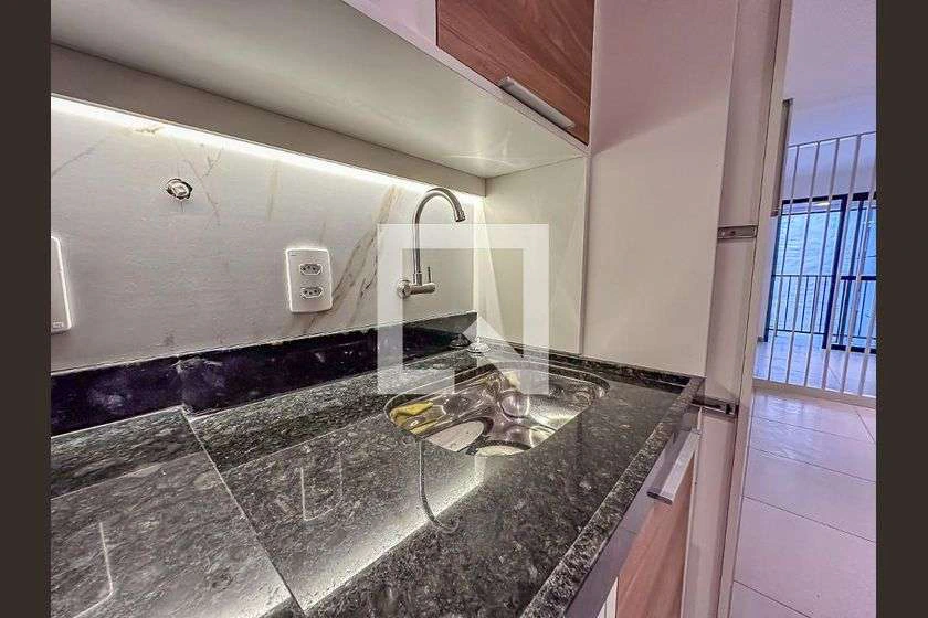 34 m² studio with balcony, 1 bedroom and 1 bathroom — photo 9