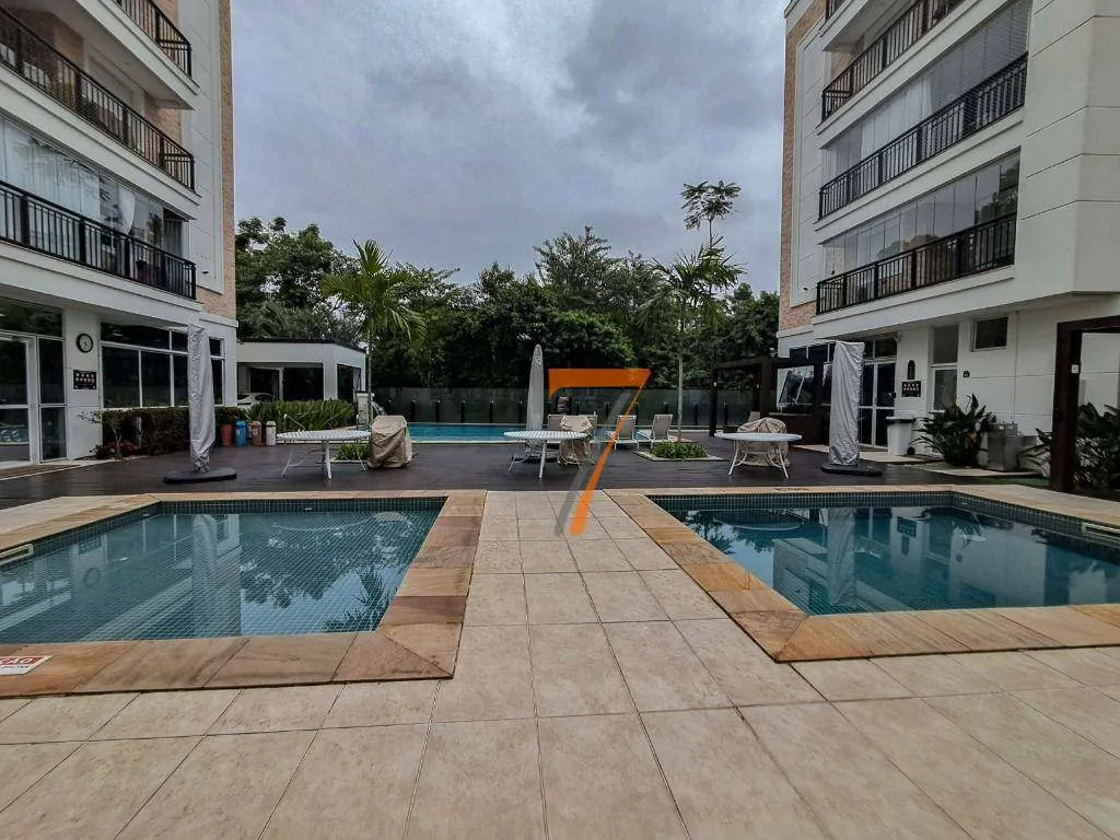 Furnished 230 m² apartment with 3 en-suite bedrooms — photo 13