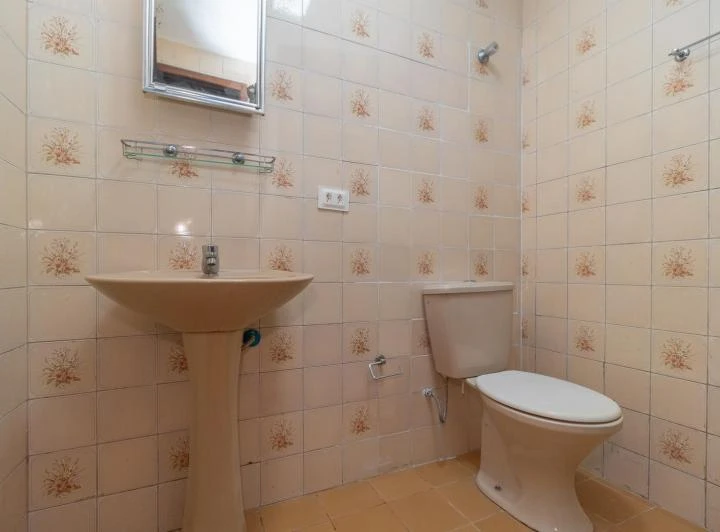 Furnished 1-bedroom apartment with a balcony — photo 6