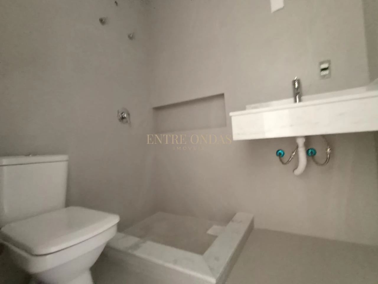 100 m² apartment with 2 bedrooms, balcony grill and garden — photo 8