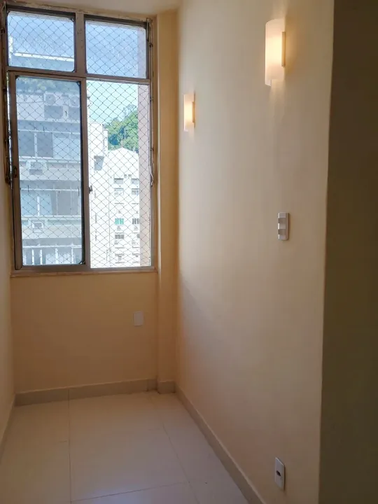 Unfurnished 1-bedroom apartment with 1 bathroom — photo 9