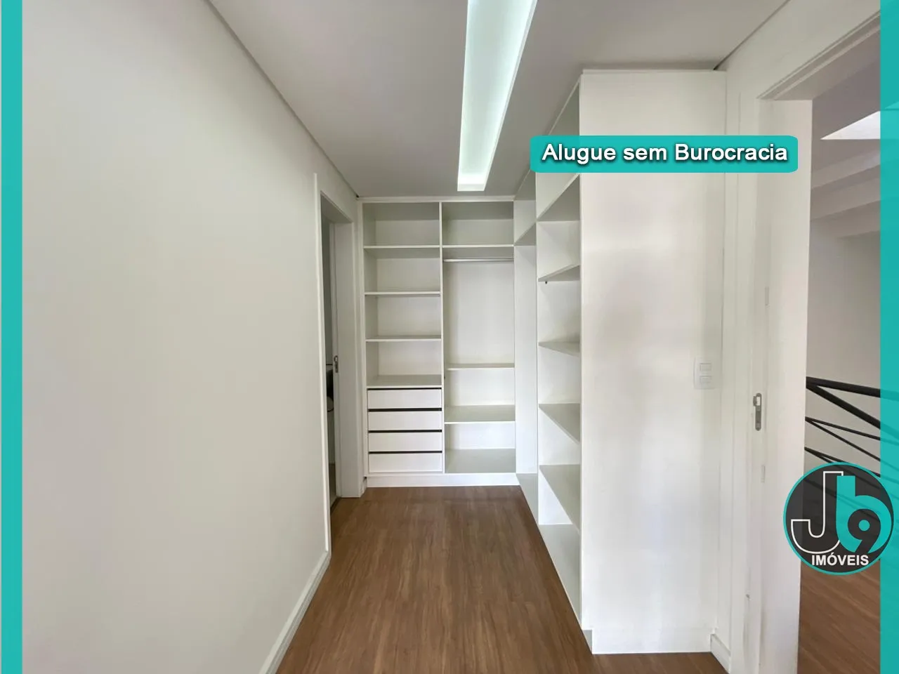 Condominium house with 295 m², 5 bedrooms and parking — photo 20