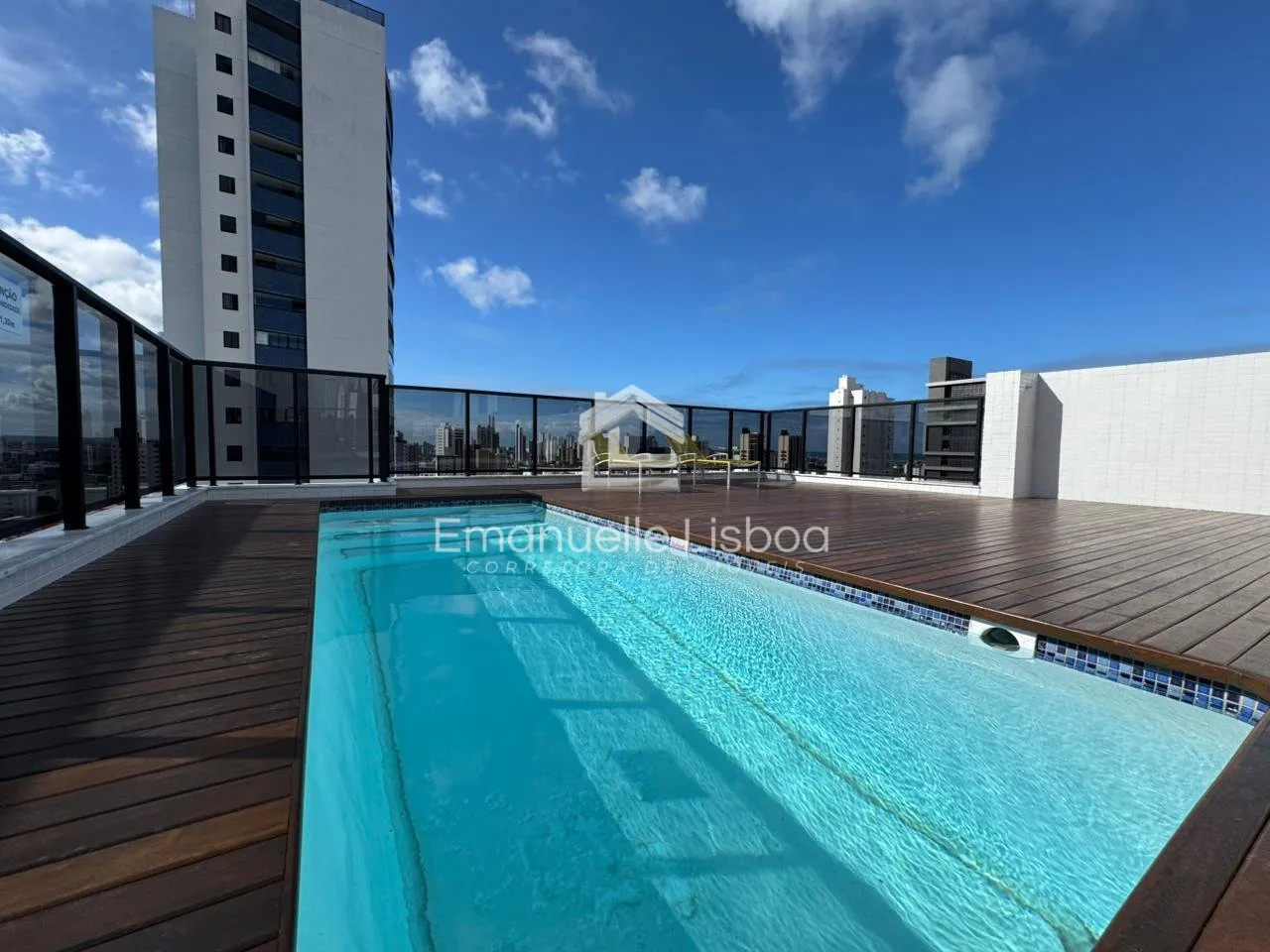 Apartamento, 72 m², com janelas do piso ao teto — photo 14