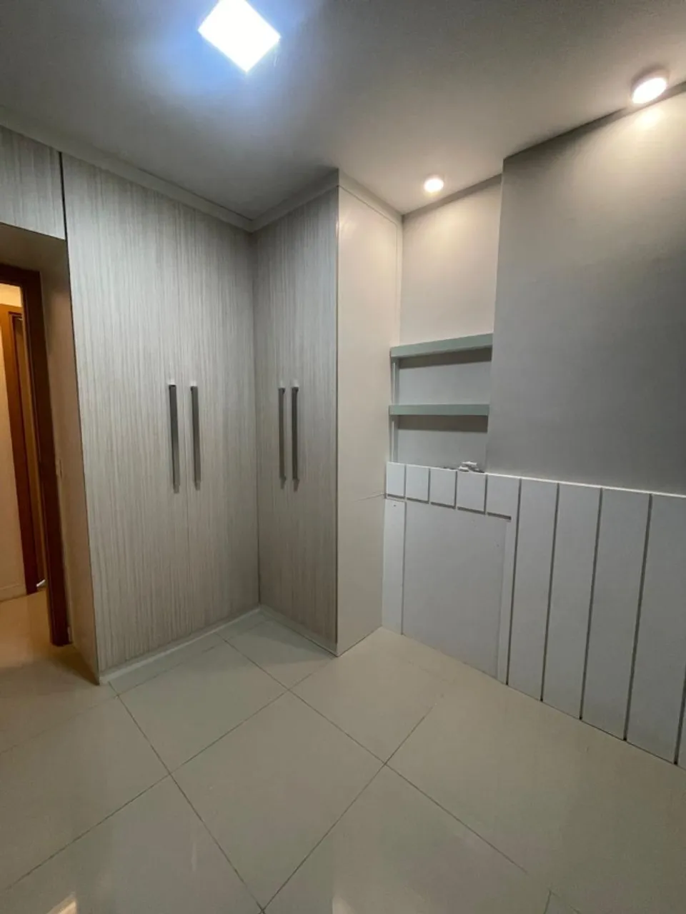 Балкон с грилем и 2 спальни: квартира 65 м² — photo 15
