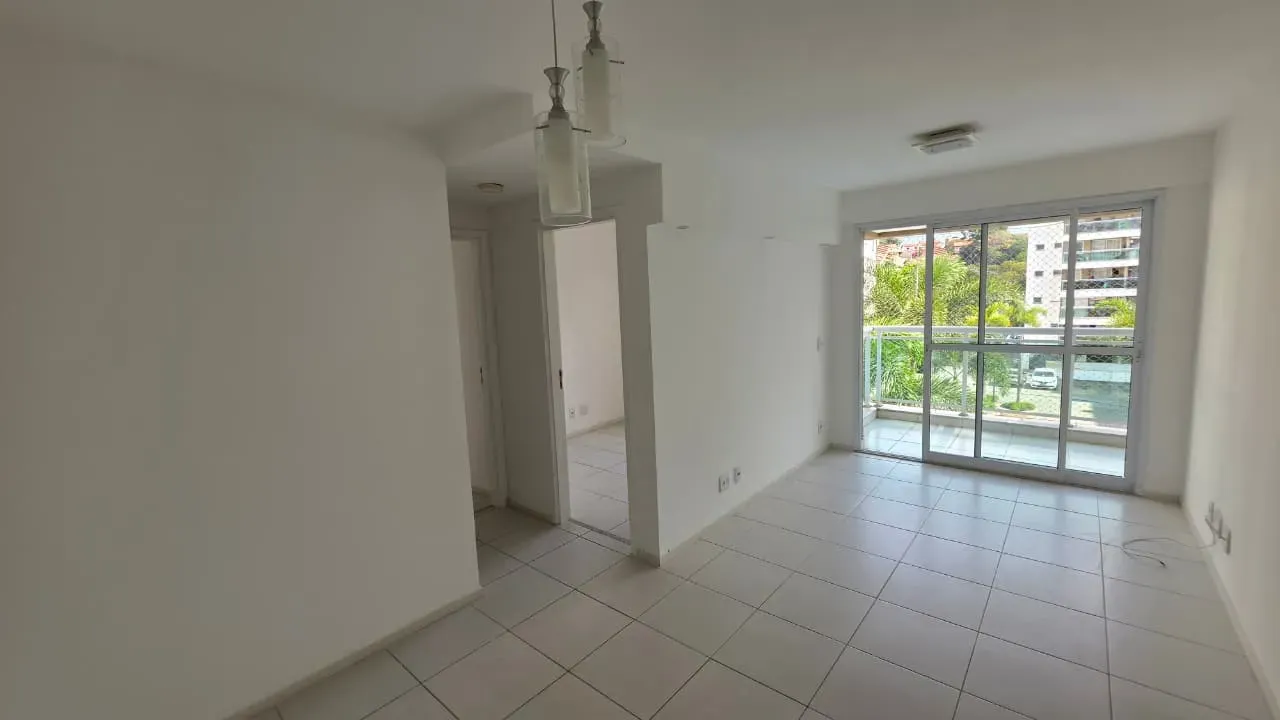 2-bedroom apartment in a building with a coworking space — photo 4