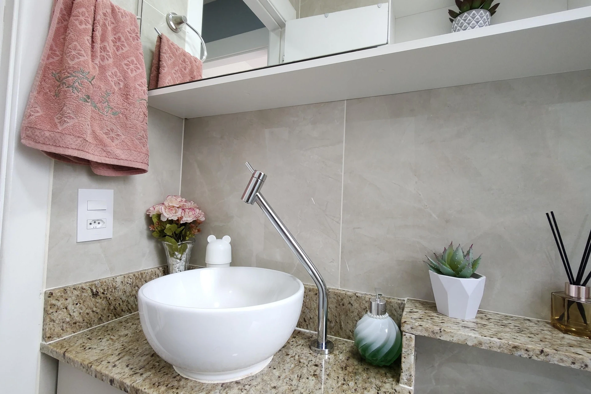 2-bedroom apartment with a glass-enclosed balcony — photo 55