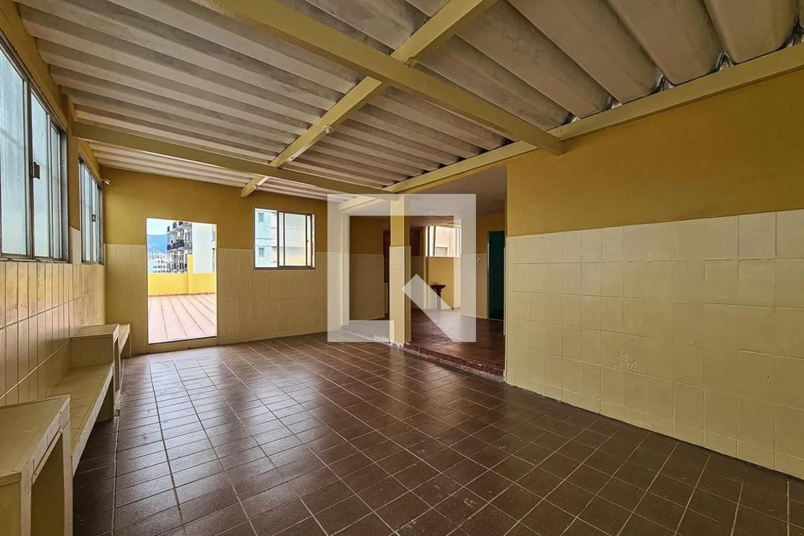 Apartamento amueblado con 2 dormitorios y 2 baños — photo 23