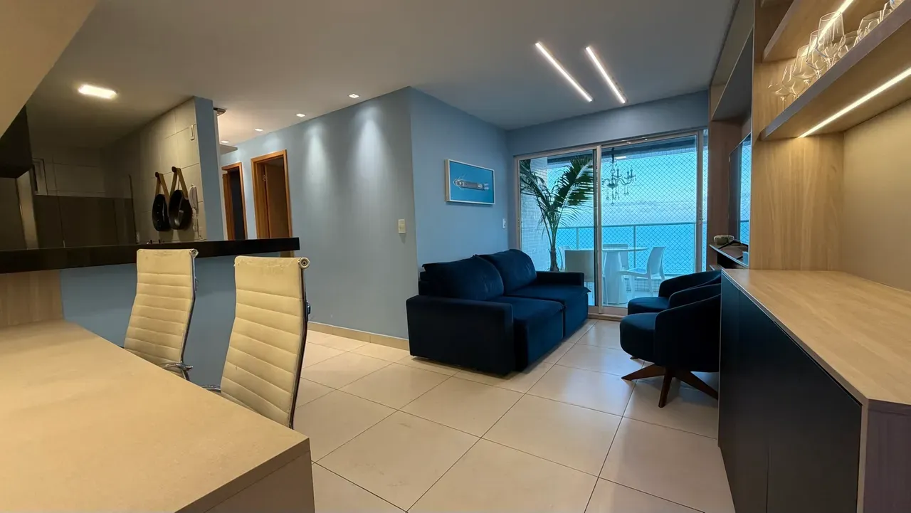Apartamento amueblado con 2 dormitorios y balcón con parrilla