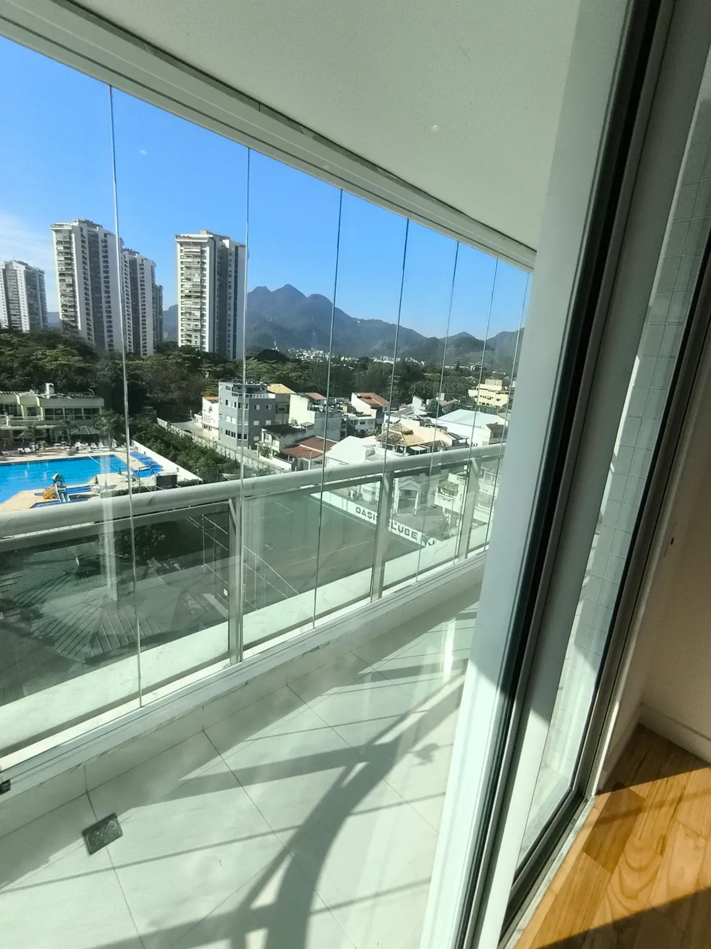 1 quarto e vista para a água: apartamento de 575 m²