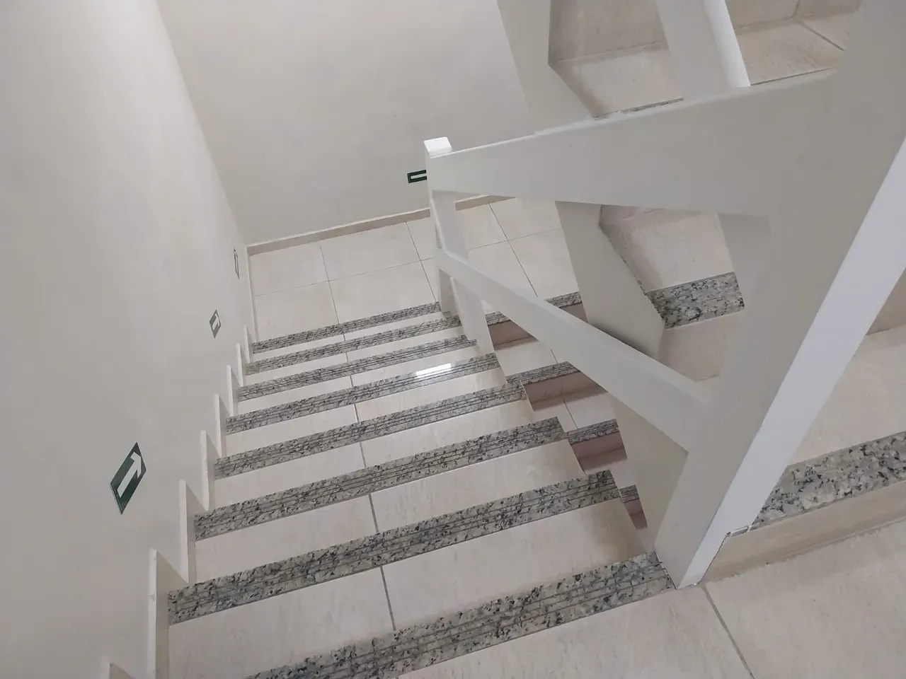 2-bedroom apartment with a private BBQ — photo 18