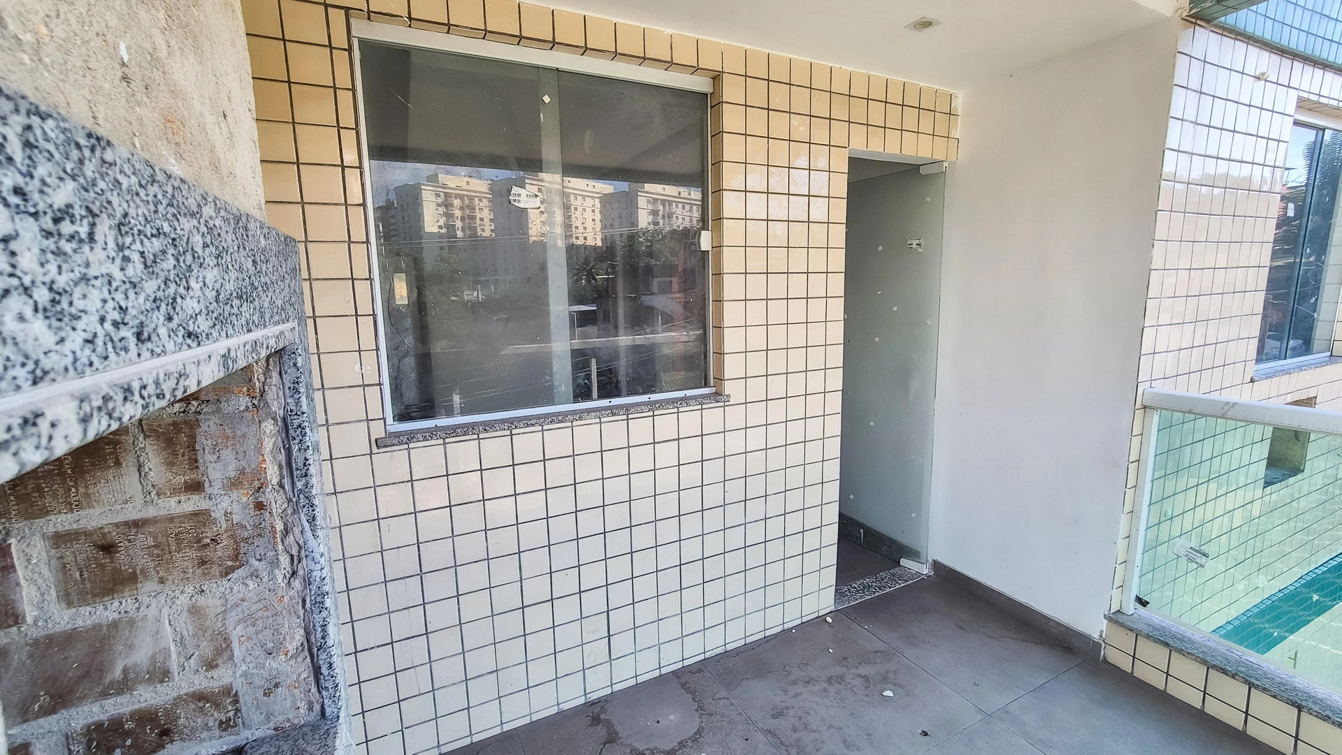 Apartment with 2 bedrooms and a balcony with grill — photo 10