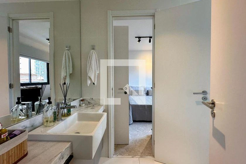 Меблированная квартира с 3 спальнями 109 м² — photo 43