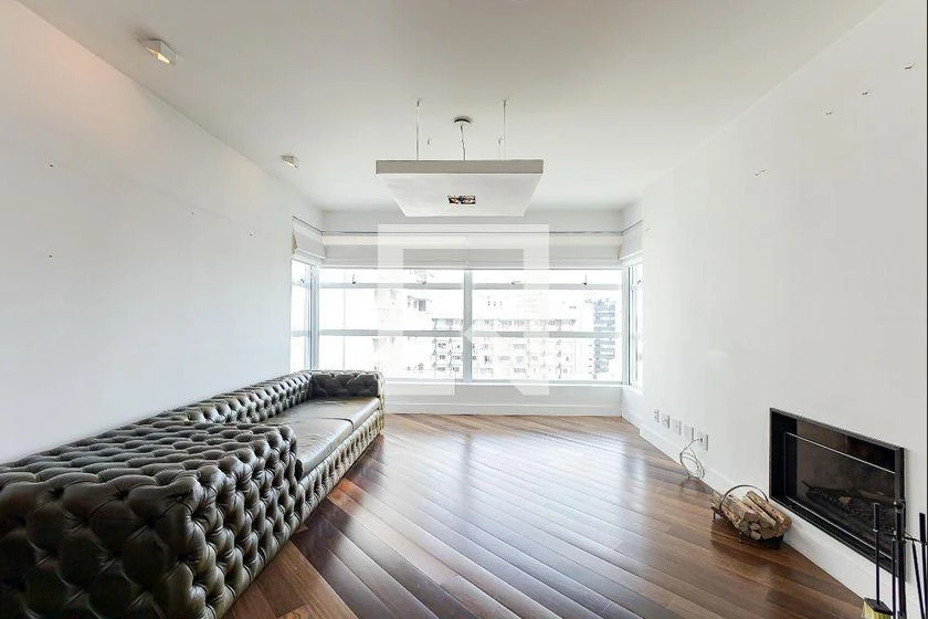 Furnished apartment with 3 en-suite bedrooms and 211 m² — photo 7