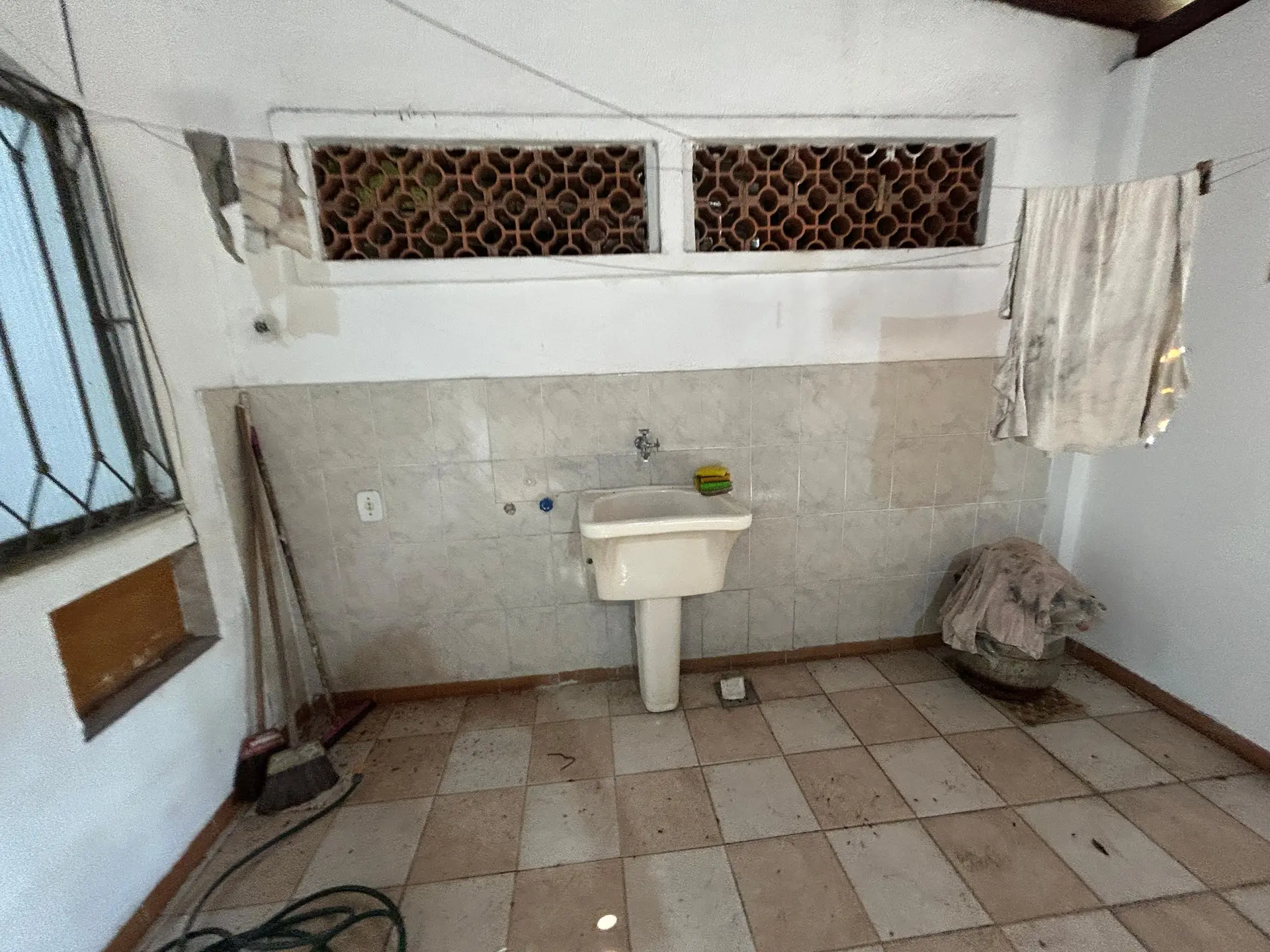 Меблированная квартира с 3 спальнями и балконом — photo 26
