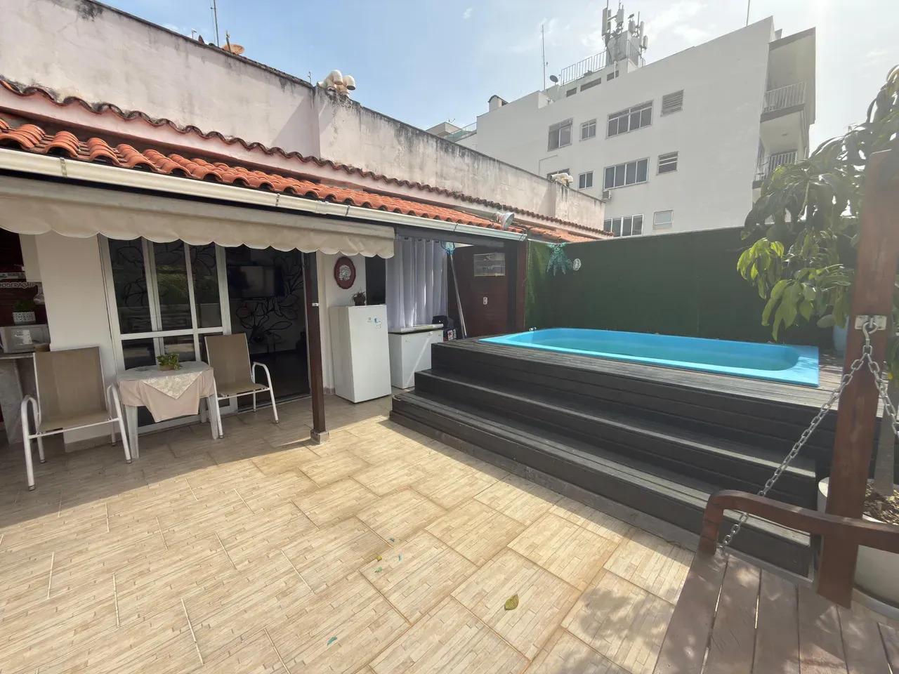 Unfurnished apartment with 3 bedrooms and 5 bathrooms — photo 2
