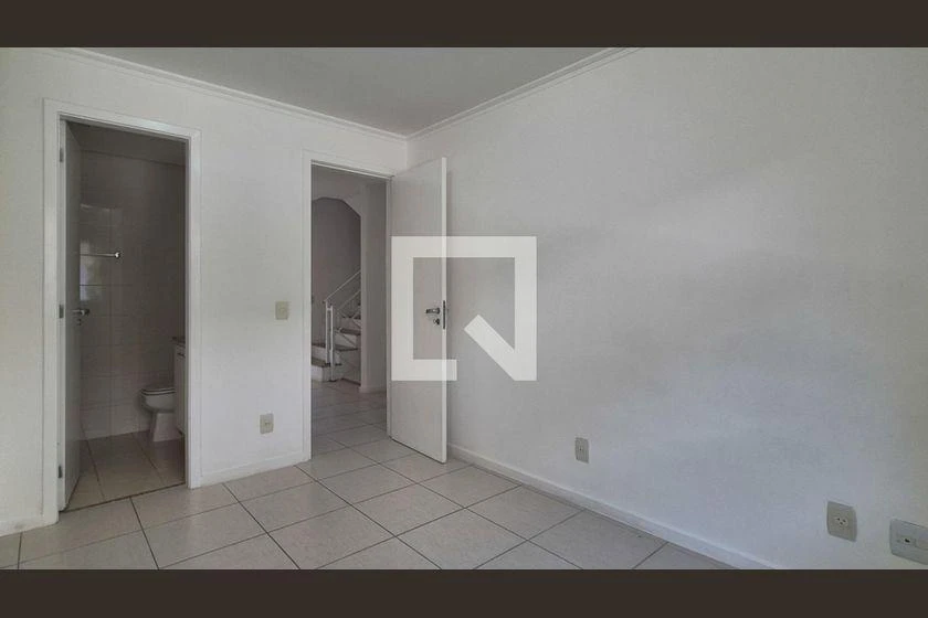 Casa en alquiler con 4 dormitorios y balcón — photo 23