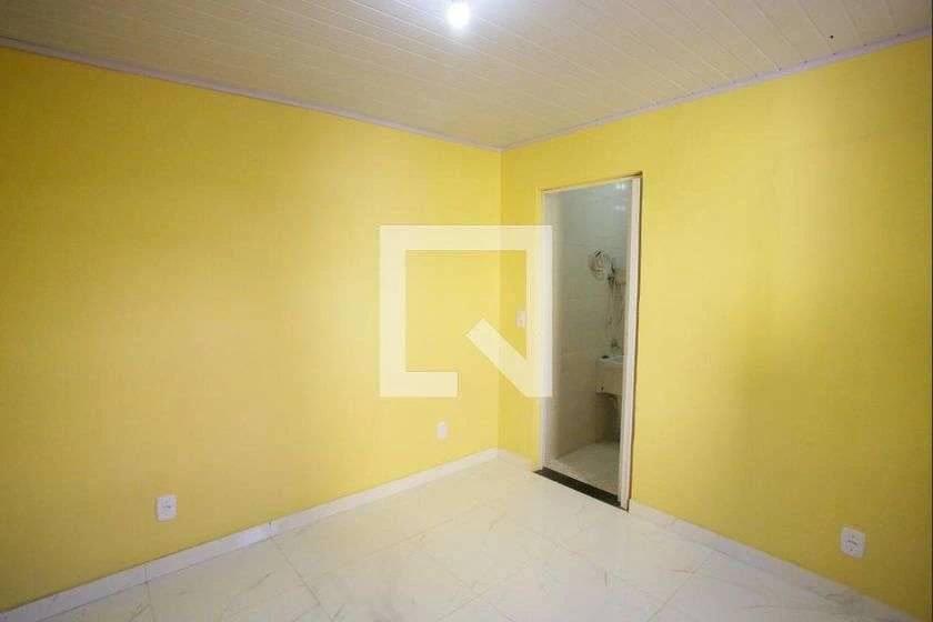 Furnished house with 3 bedrooms and a gas stove kitchen — photo 15