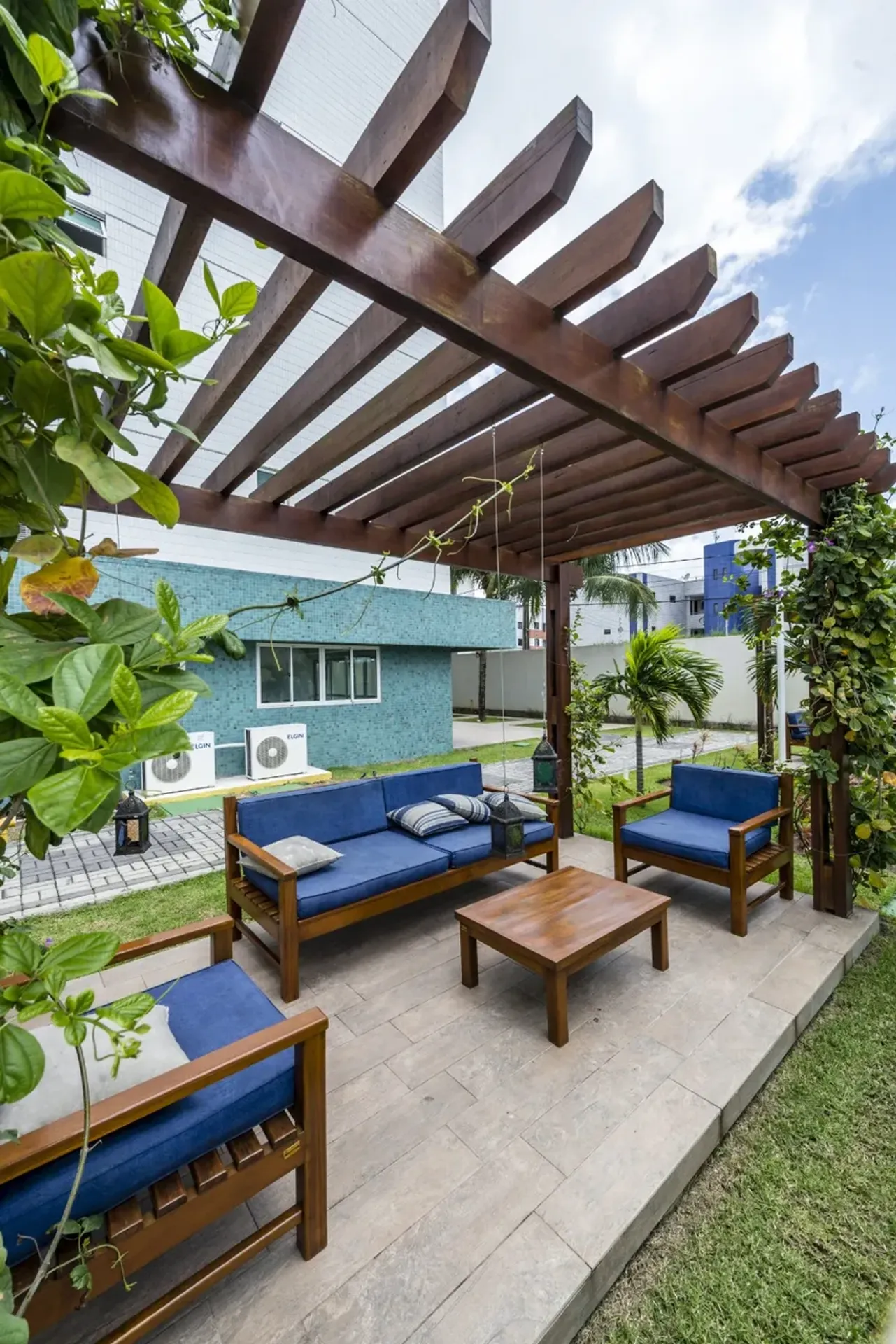 Apartamento de 2 quartos em condomínio com academia — photo 10