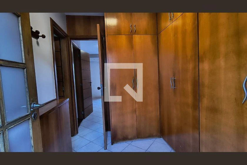 Sobrado em condomínio com 3 suítes e varanda de vidro — photo 37