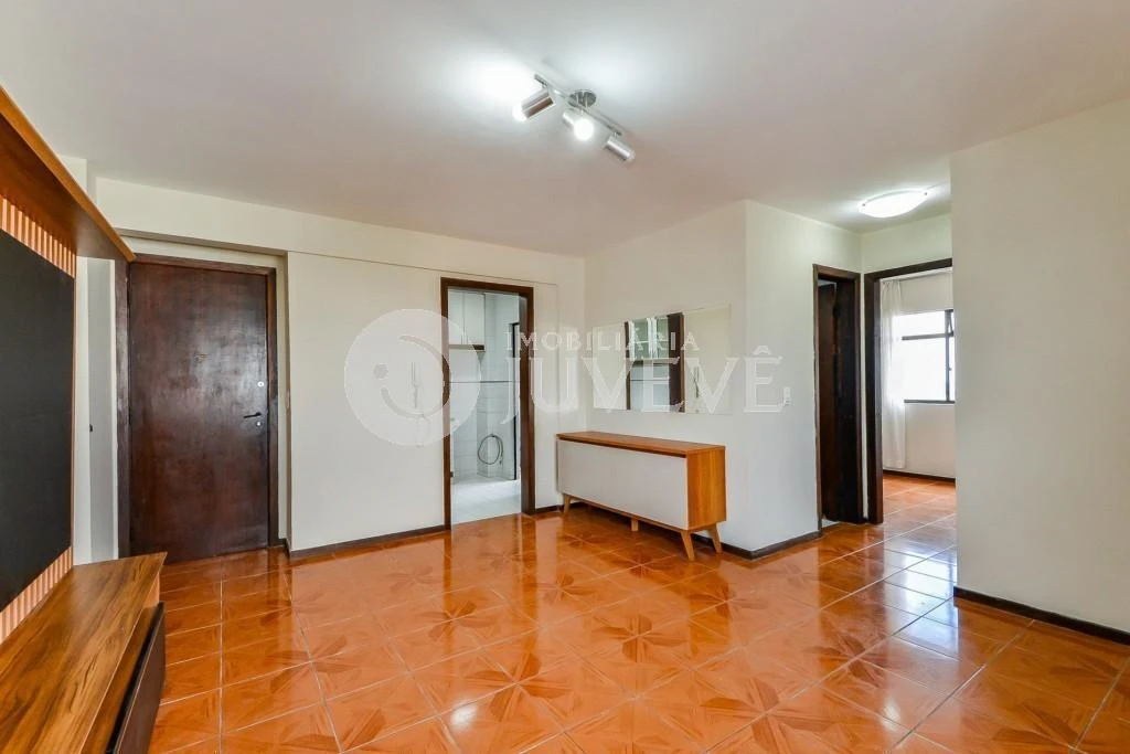 Apartamento de 2 quartos com cozinha fechada e 1 vaga — photo 17