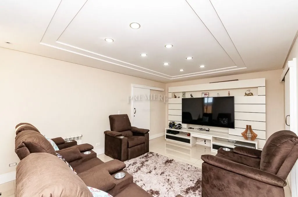 Furnished house with 4 bedrooms across 1167 m² and 8 spots — photo 21