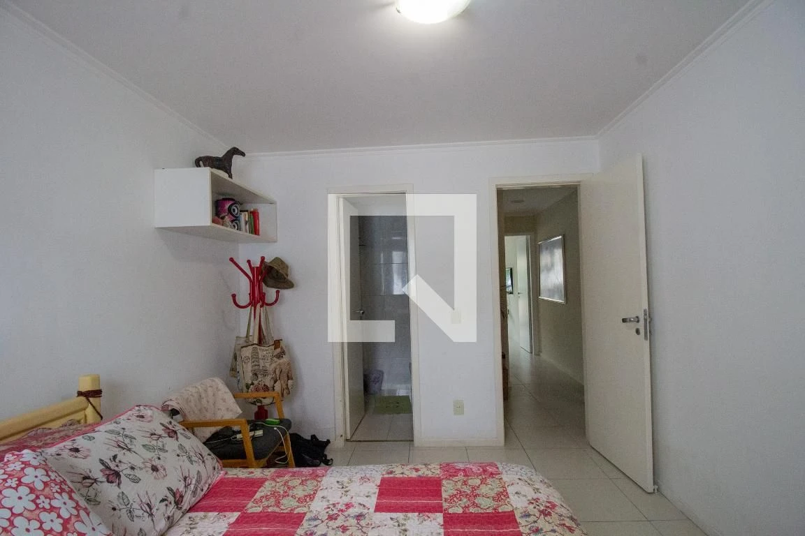 Furnished 3-bedroom house with 6 bathrooms and 3 parking — photo 59