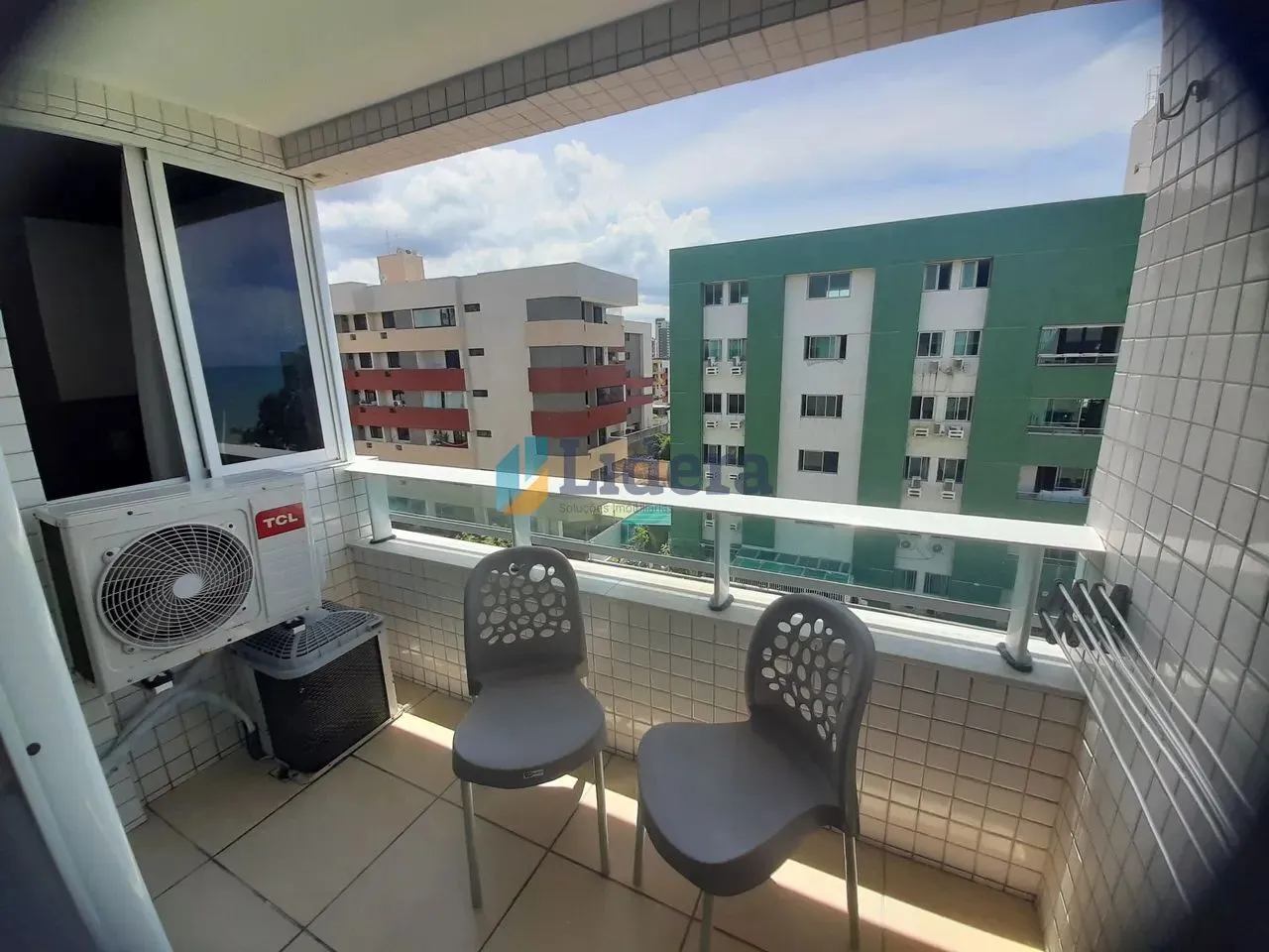 1-bedroom apartment with en-suite bathroom and A/C — photo 2