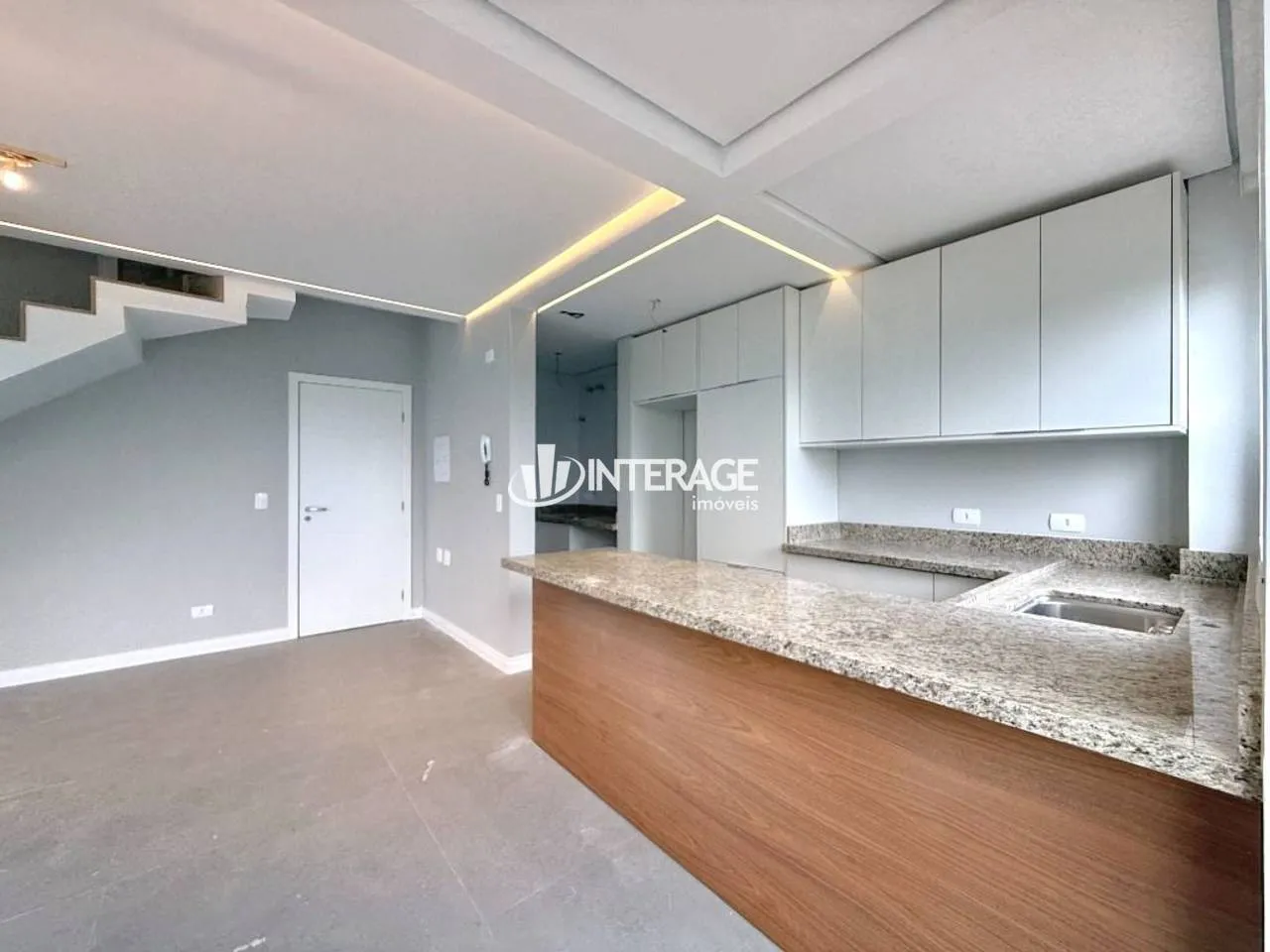 2-bedroom apartment with a home office in Curitiba — photo 2