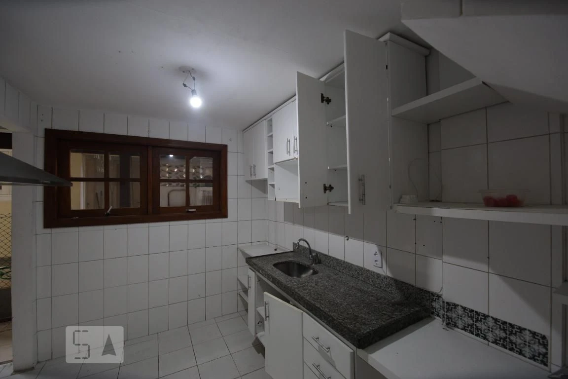 Casa em condomínio com 3 suítes e 4 banheiros — photo 2