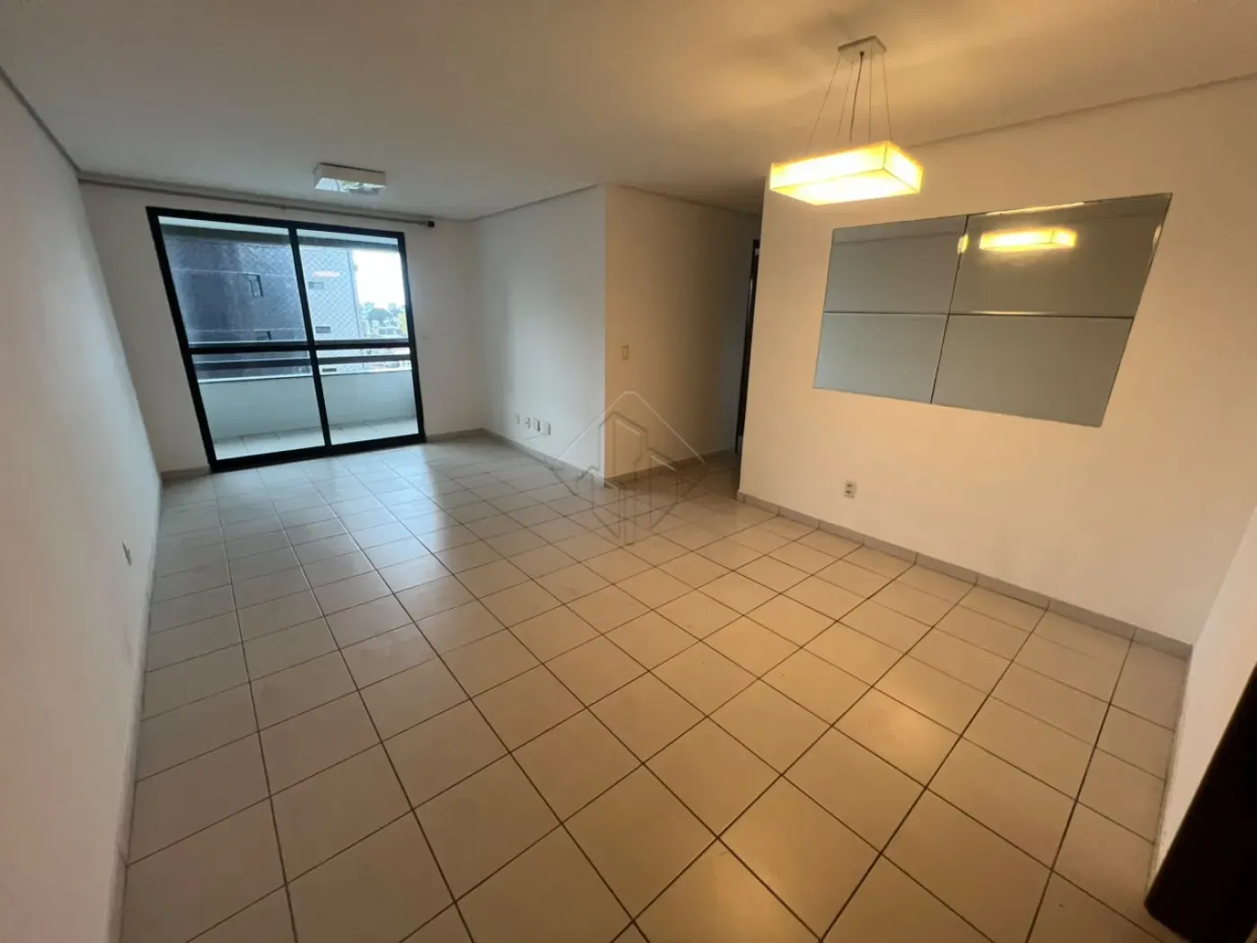 Apartamento com 3 quartos, suíte e 95 m²